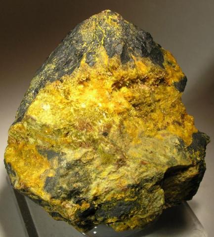 2612 Uranium or thorium ores and concentrates
